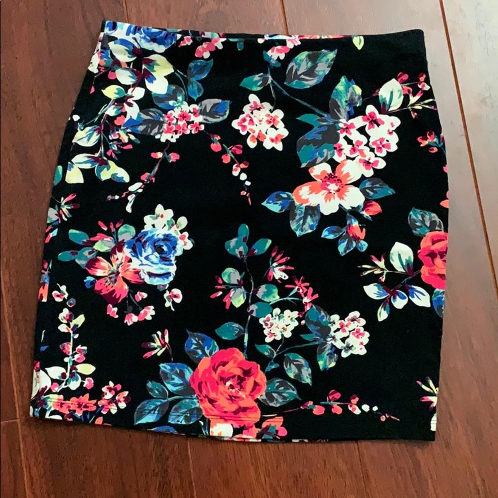 Mini skirt from Express